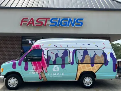 Vehicle Graphics Photo